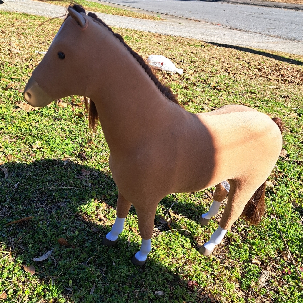 American Girl Horse - Picture 2 of 9
